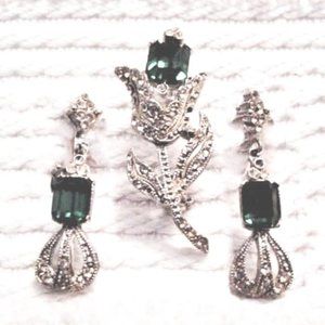 These aren't real emeralds but it's pretty hard to tell the difference!